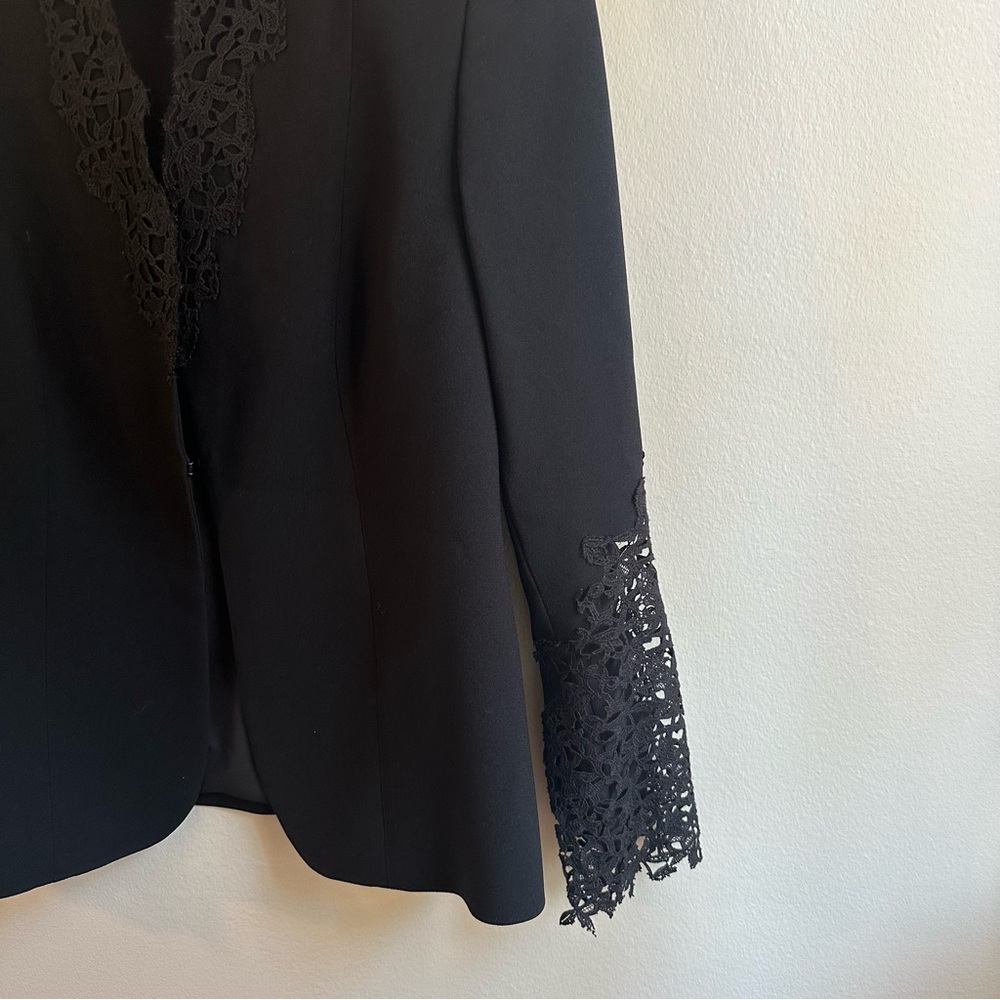 Elie Tahari Women’s Black Lace Blazer, Size 2 - Picture 4 of 5